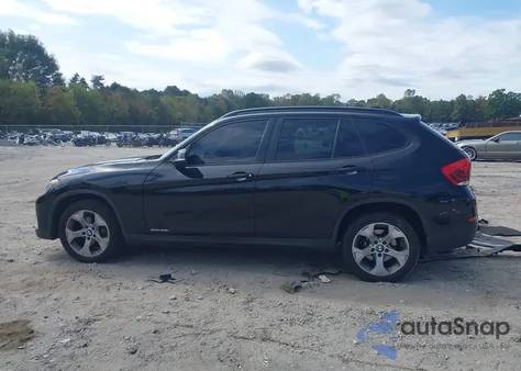 2013 BMW X1 Sdrive28I z USA, uszkodzony, nr VIN WBAVM1C58DVW42933